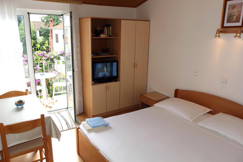 Apartments J&R Babara บีโอกราดนาโมรู ภายนอก รูปภาพ