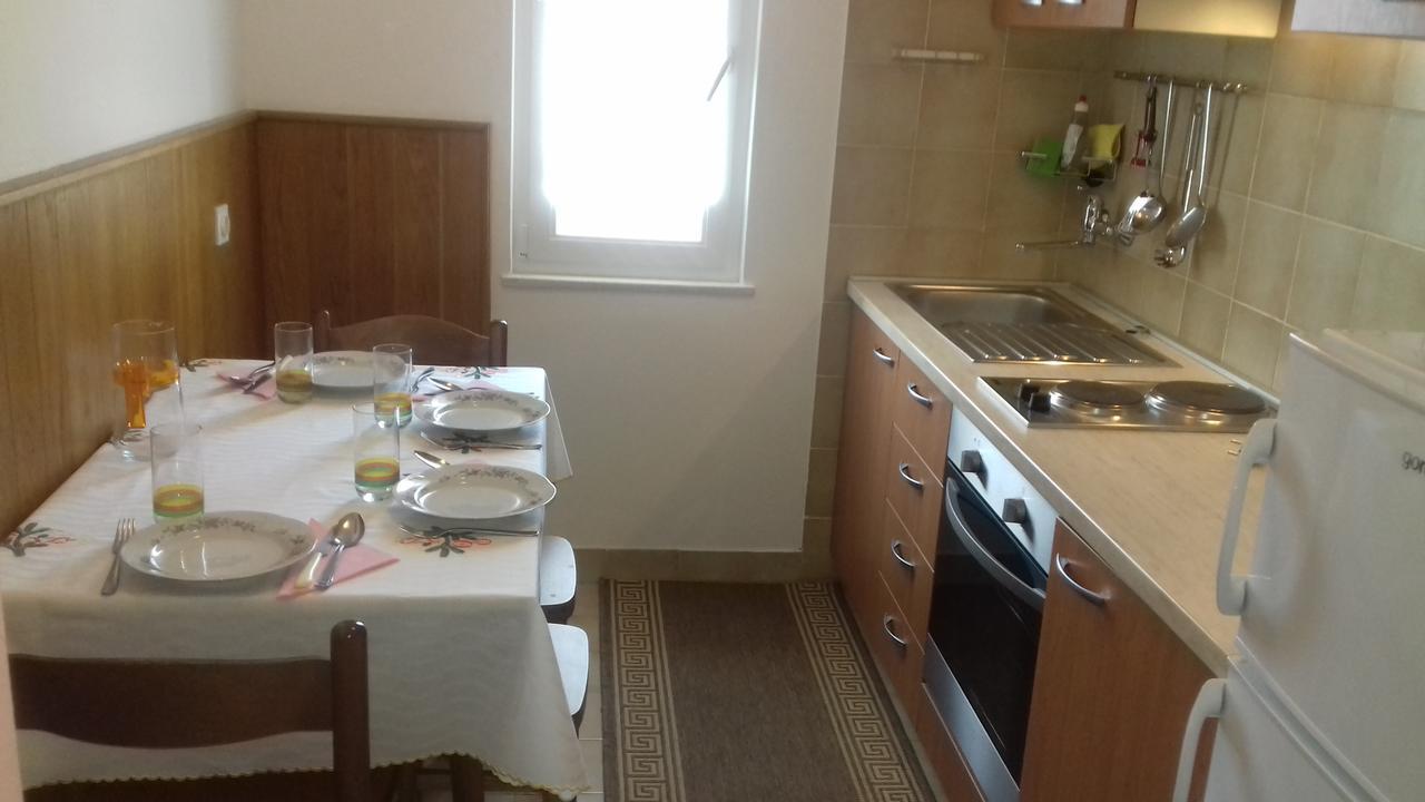 Apartments J&R Babara บีโอกราดนาโมรู ภายนอก รูปภาพ